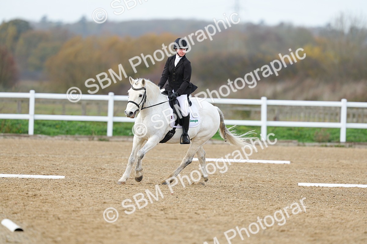 SBM_003813 - Class 7 - Novice 3