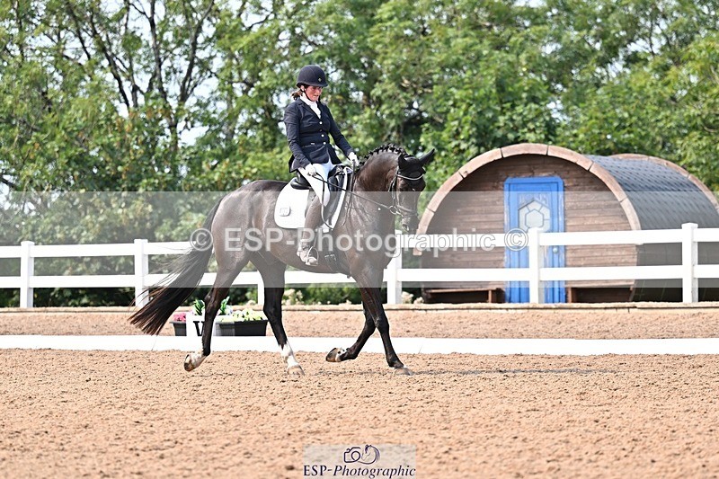 250816-150543-05533 - 145-Caroline.SquireViva.Venezuela