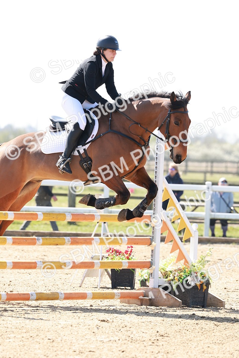 SBM_003901 - Class 16 - Senior 1.05m