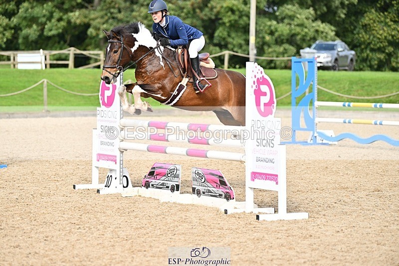 230930-115417-00431 - Cls 4 Pony Newcomers & 1m Open