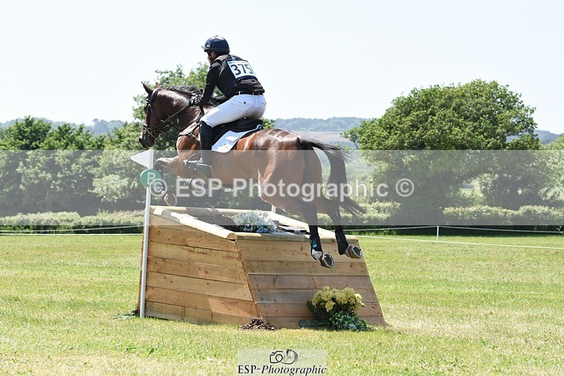 230527-135732-09396 - 375-FINLEY_DU_LOIR-Oliver_Townend-XC