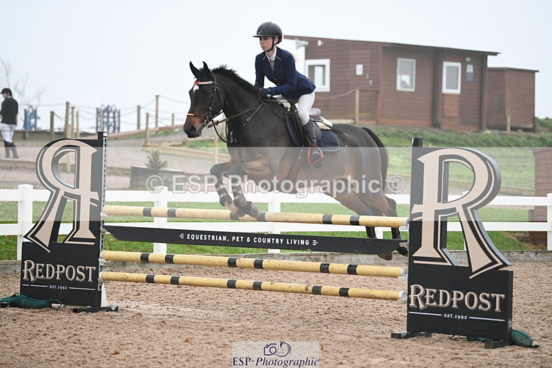 241103A-112023-07759 - SUN Cls 21 Snr Newcomers and 1.10m Open