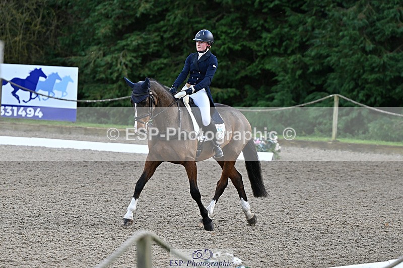 241023-151634-00501 - 109-Amber.Williams-THE.EMERALD.LILY