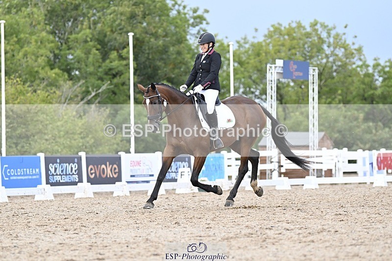 250907-163702-10693 - 111-Kerry.BevanKardashian