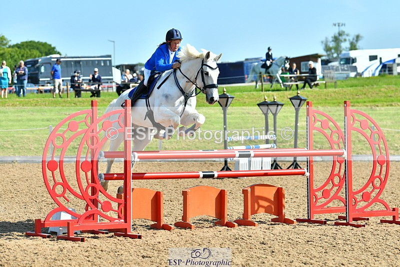 230527A-095514-03093 - Cls 13 Snr 1.05m + 1.10m Open