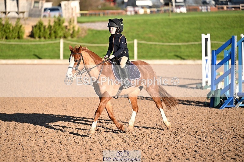 251130-101418-01319 - Cls 18 50cm Clear Round