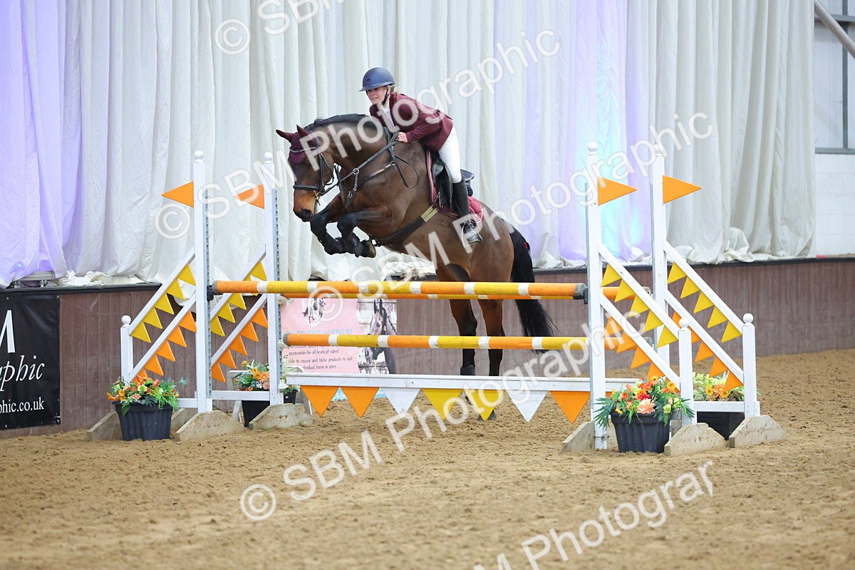 SBM_010749 - Class 23 - Senior Newcomers/ 1.10m Open - First Round (1.10m)