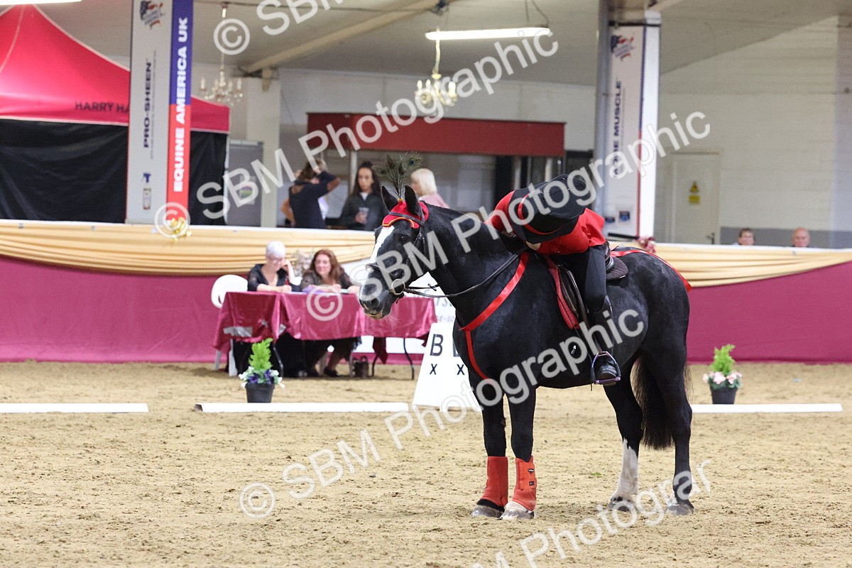 SBM_10109 - Class 52 Strictly Fancy Dress-Age