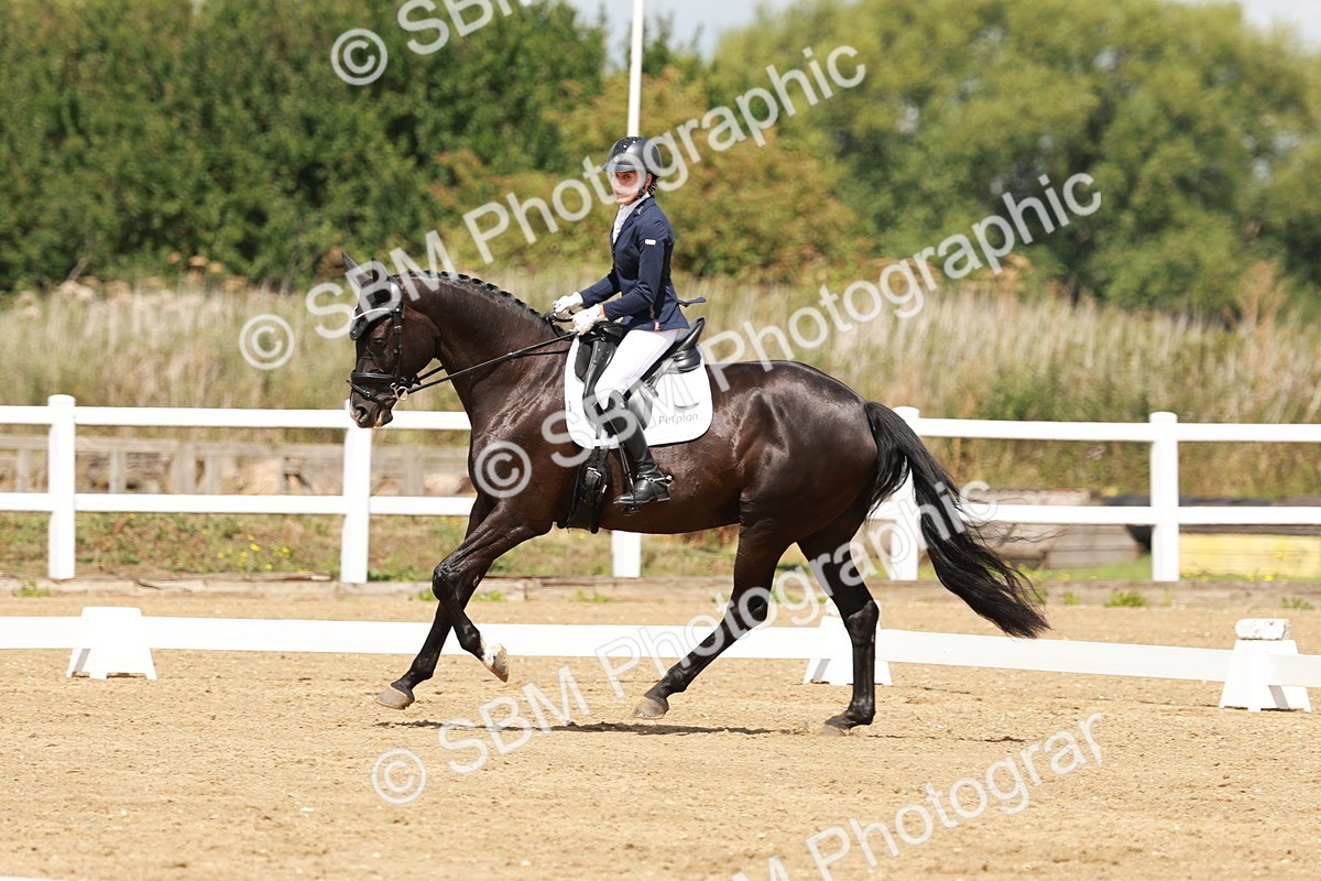 SBM_000864 - Class 4 - Novice 5