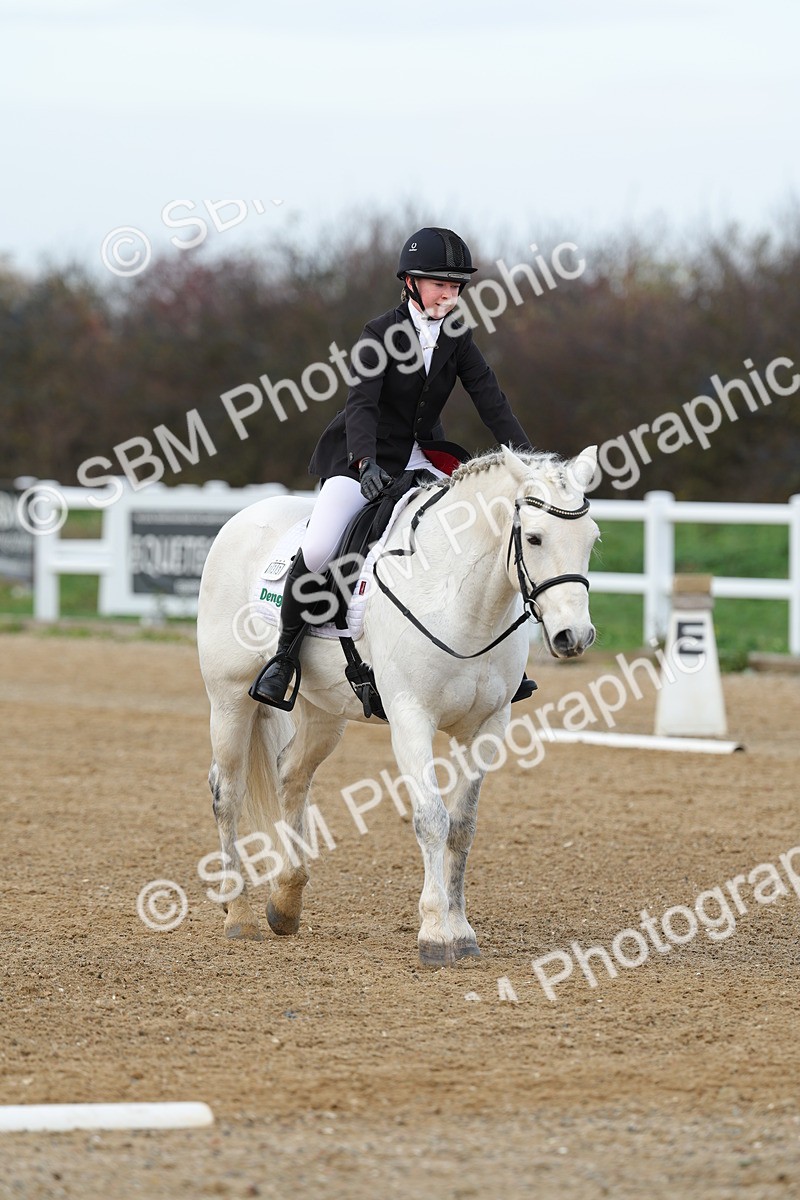 SBM_003819 - Class 7 - Novice 3