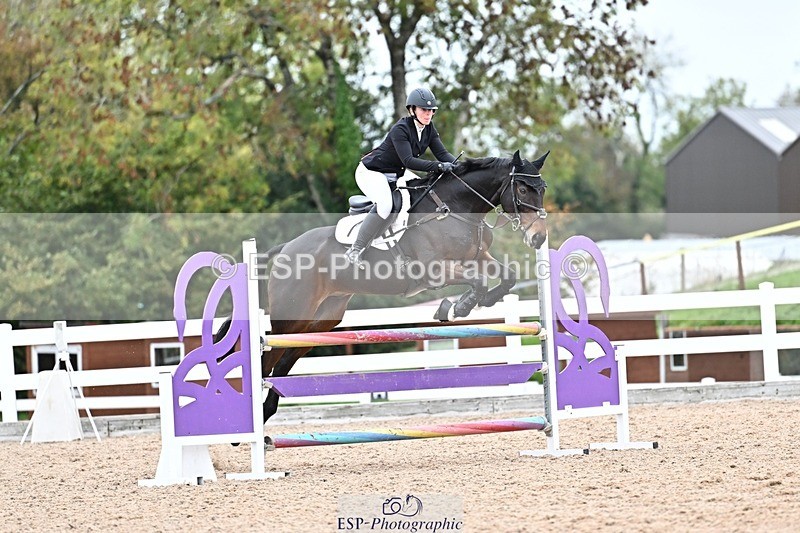 251015-132441-00562 - Cls 4 Newcomers and 1.10m Open