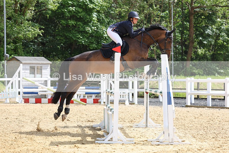 3E7A1043 - Class 13: Senior Newcomers/1.10m open