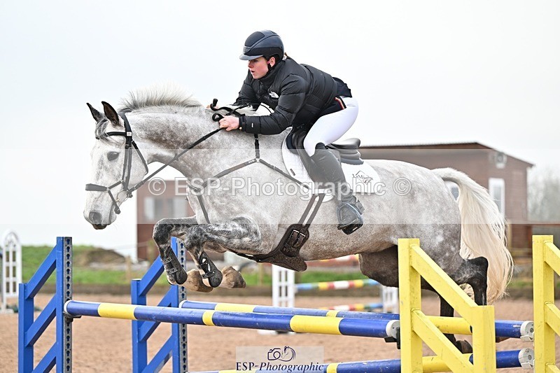 250122-142150-00621 - Cls 6 Foxhunter and 1.20m