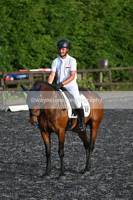 WJ7_0251 - Time 19:22 to 19:36