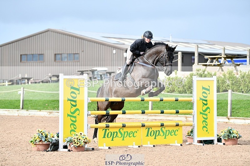 260313-131316-01745 - Cls 3 + 4 Snr Foxhunter and 1.20m Open