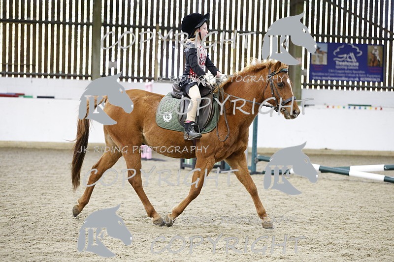 _T0A0827 - Class 1 Cross poles