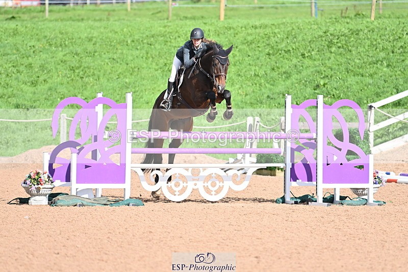 231014A-124550-04657 - Cls 19 1.15m Members Cup