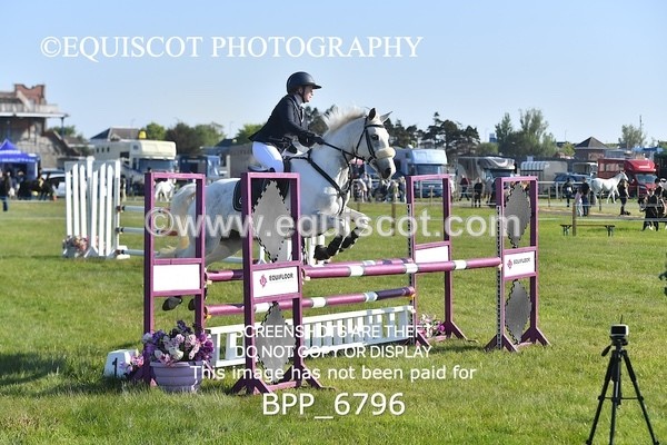 BPP_6796 - CLASS 1 Senior Newcomers/ 1.10m Open