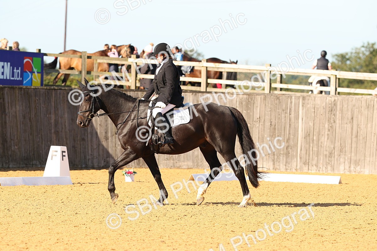 SBM_39729 - D18 - Grand Tour Championship - Novice 34