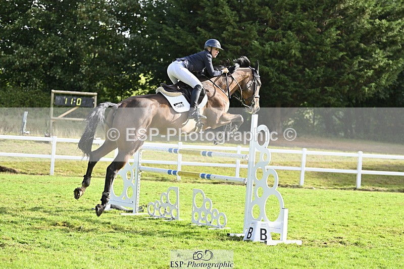 250831A-091447-09171 - Cls 34 Snr Foxhunter