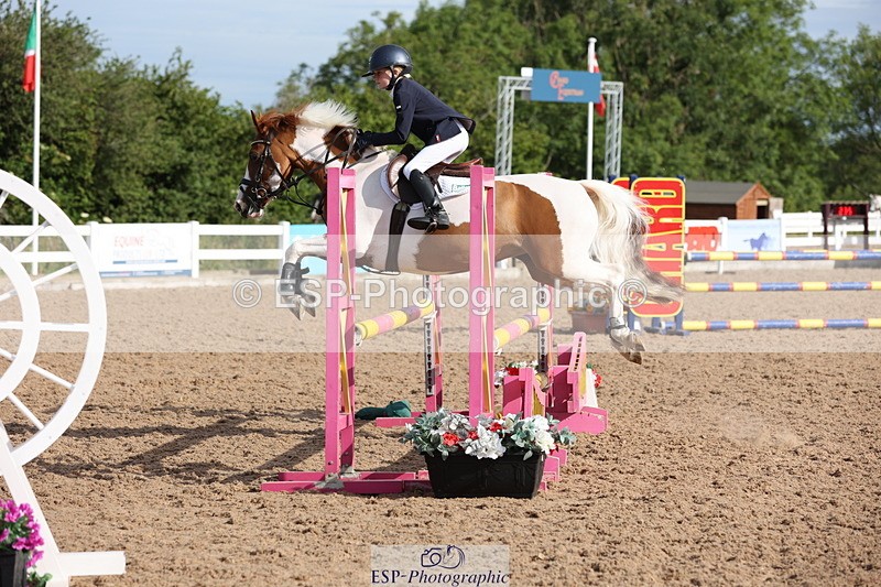 240629A-082652-02548 - Cls 16 British Novice and 80cm Open