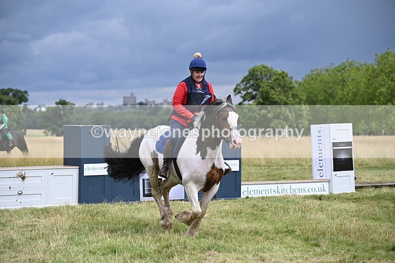 WJ6_2754 - Time at Jump 11:06 to 11:40