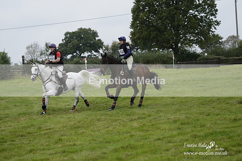  WWHT 171021 1856 - Novice Pairs (0.80m)  17/10/21