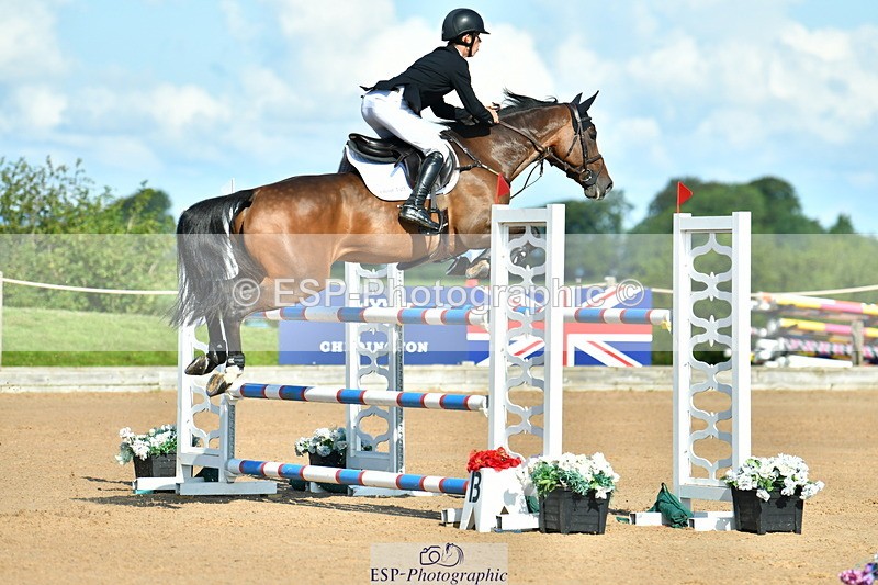 230720A-091945-01665 - Cls 1, 2 Star Small 1.30m