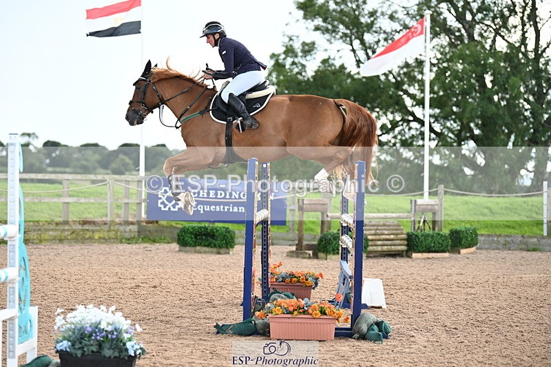 240912A-123913-01519 - Cls 3 Snr Foxhunter