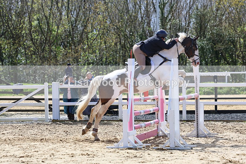 3E7A1367 - Class 6: Senior 1.05m