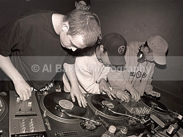 22 harry love  mixologists