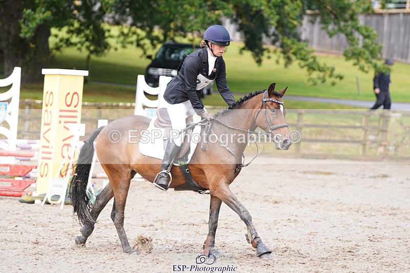 240824X-104304-23007 - 70cm Round 1 9.30 to 11.10