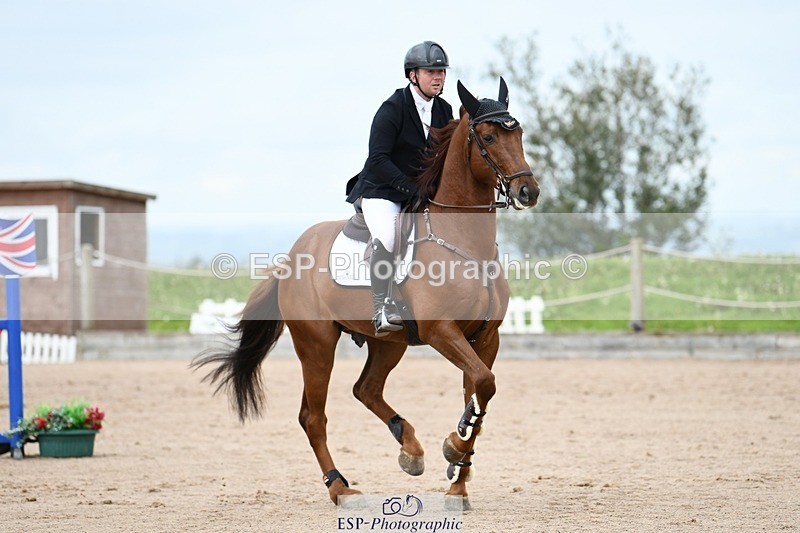 250508-090753-00575 - Cls 1 Snr Foxhunter