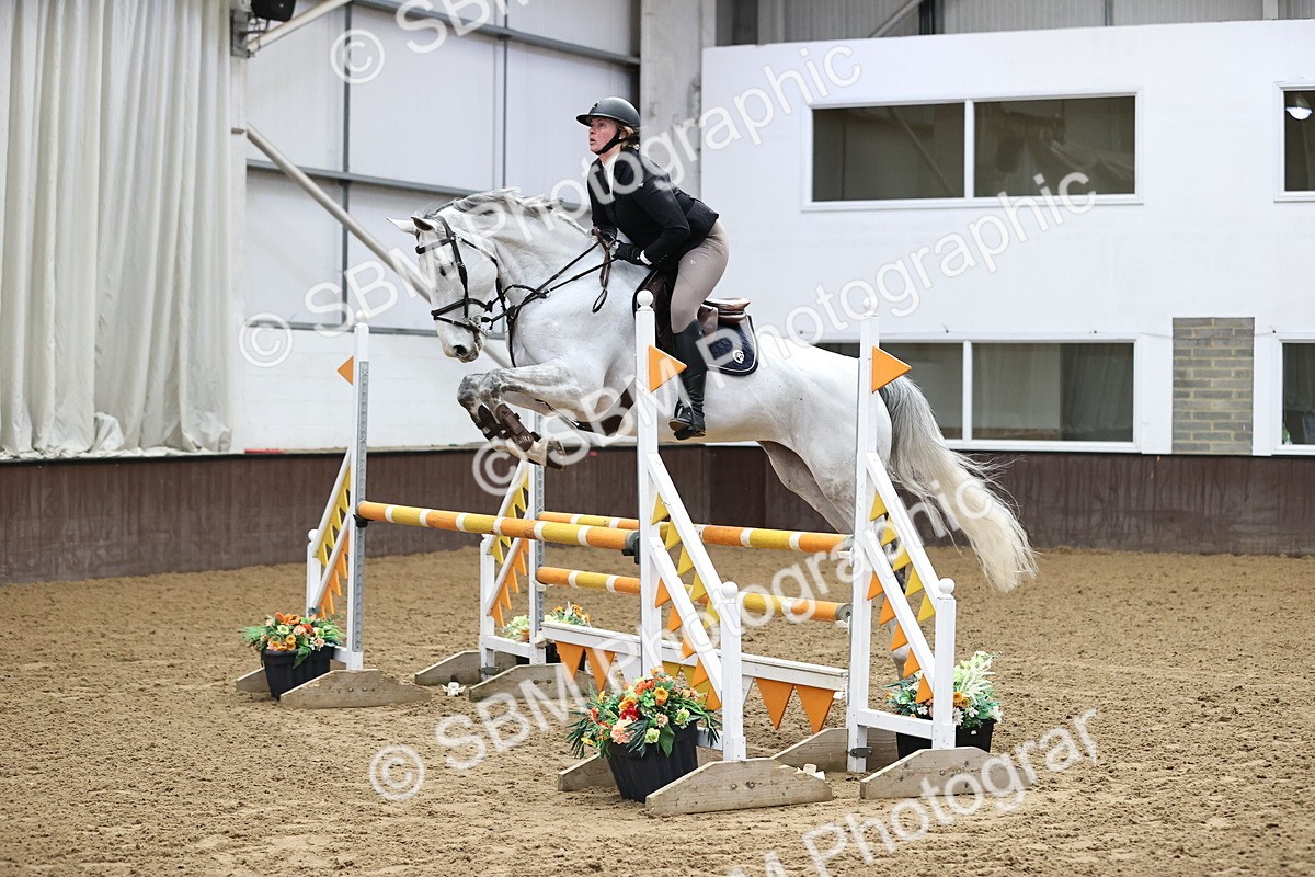 SBM_005959 - Class 16 - Senior Newcomers - 1.10m Open