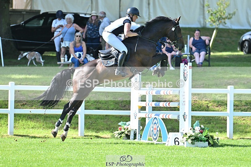 230909-112257-05164 - Cls 11 Snr Foxhunter & 1.20m Open