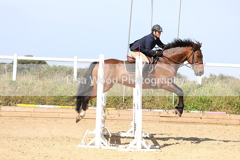 3E7A1411 - Class 9: 80cm Senior