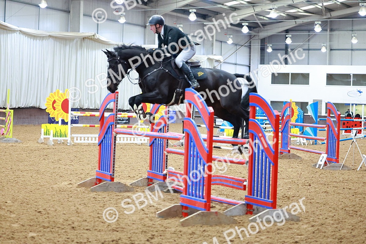 SBM_001869 - Class 5 - Senior Foxhunter 1.20m