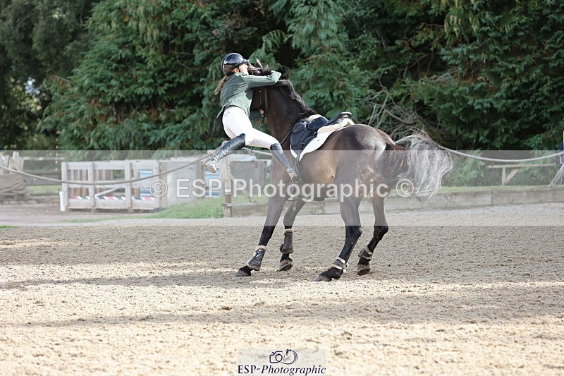 250831A-100005-09214 - Cls 41 1.05m Amateur Quali and Open