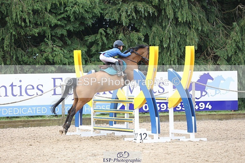 230618-094737-09785 - Cls 19 Pony Intro 1m