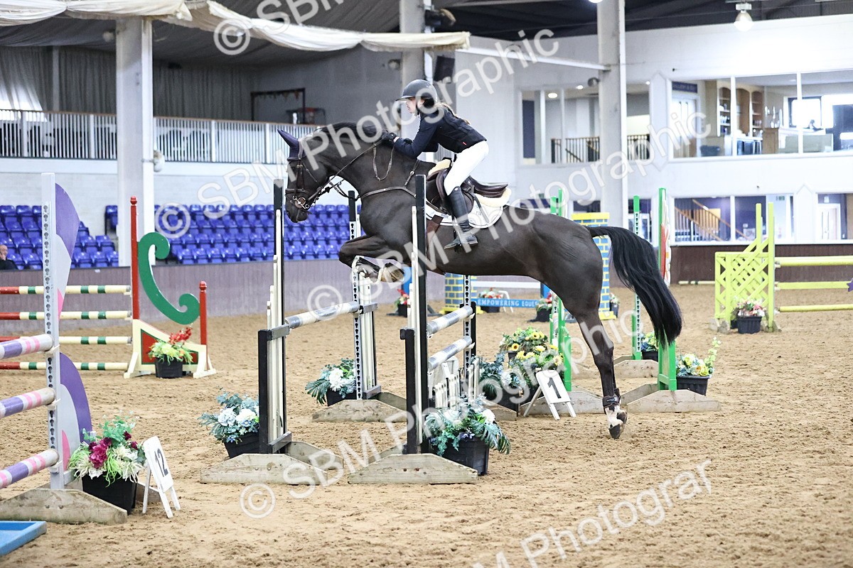 SBM_006319 - Class 16 - Senior Newcomers - 1.10m Open