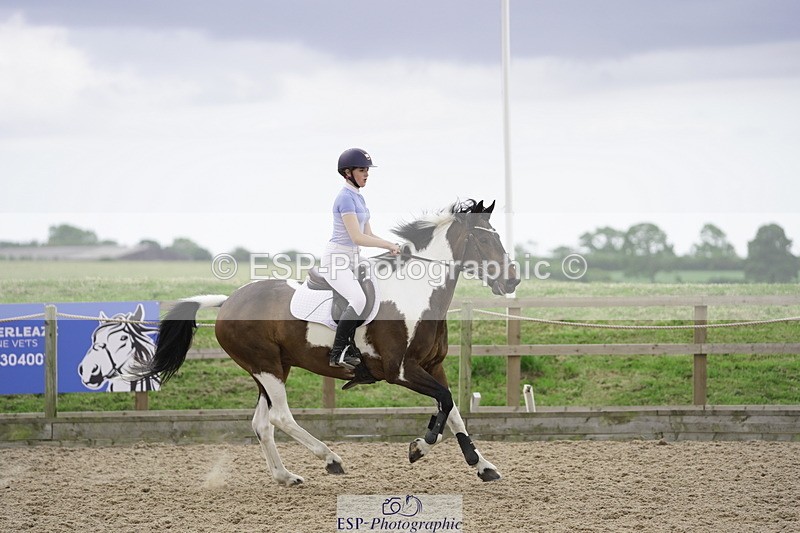 230625A-165110-05071 - Club 90cm