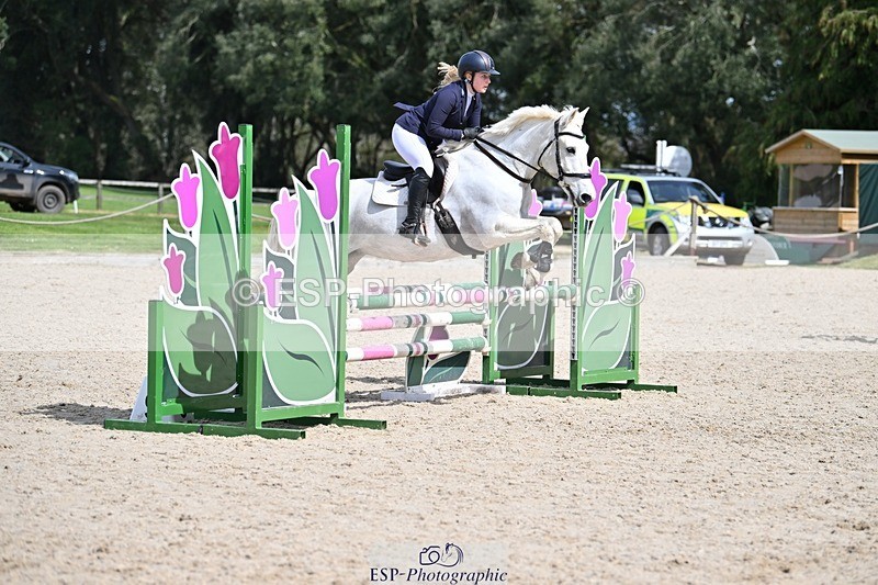 240413-122152-00937 - Cls 5+6 80cm Start to 1pm