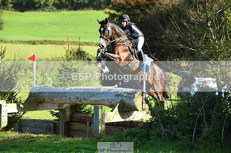 231022-112610-25836 - 251-JE.SUIS.MARVELOUS.WB-Emma.Collins-XC