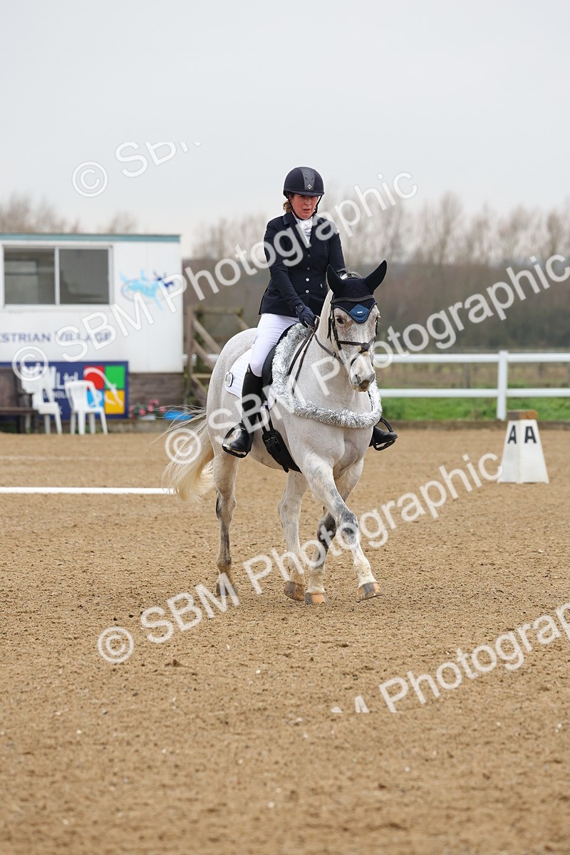 SBM_001613 - Class 8-11 - Novice 2 - Elementary 2