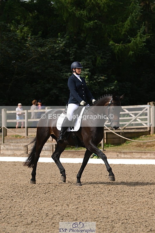 250719A-100929-03240 - 049-Veronica.Roberts-For.J'Adore