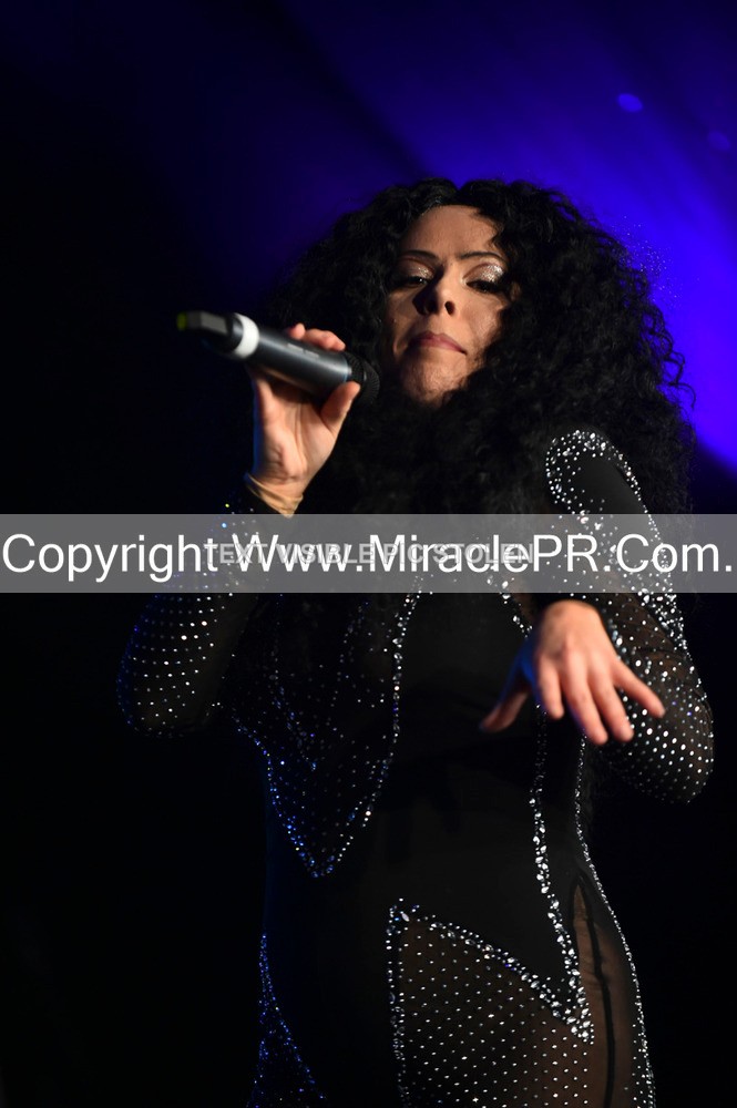 SH4_6030 - The Cher Experience