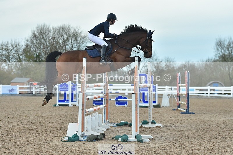 231111A-151108-02422 - Cls 14 Blue Chip 1.25m Winter Qualifier