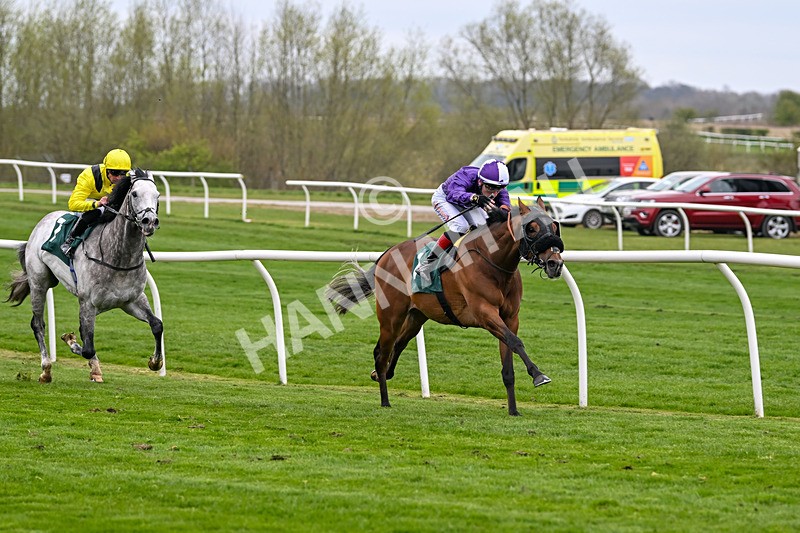 090425-Race 4-Monsieur Fudge-9927 - Race 4