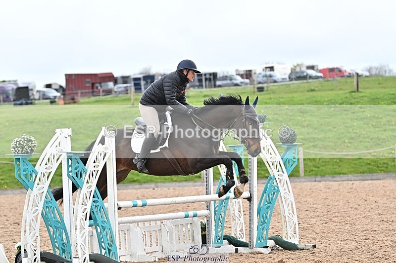 250414-113518-00583 - 90cm Round 1