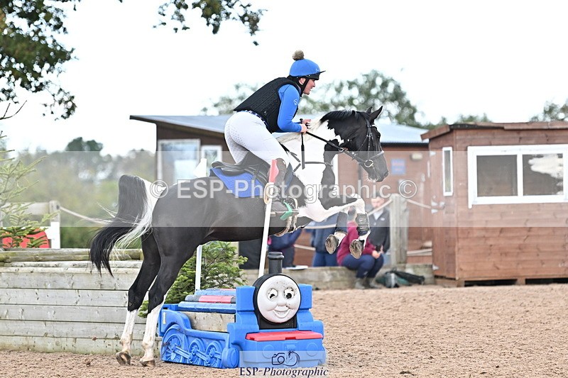 241012A-103920-00343 - 70cm